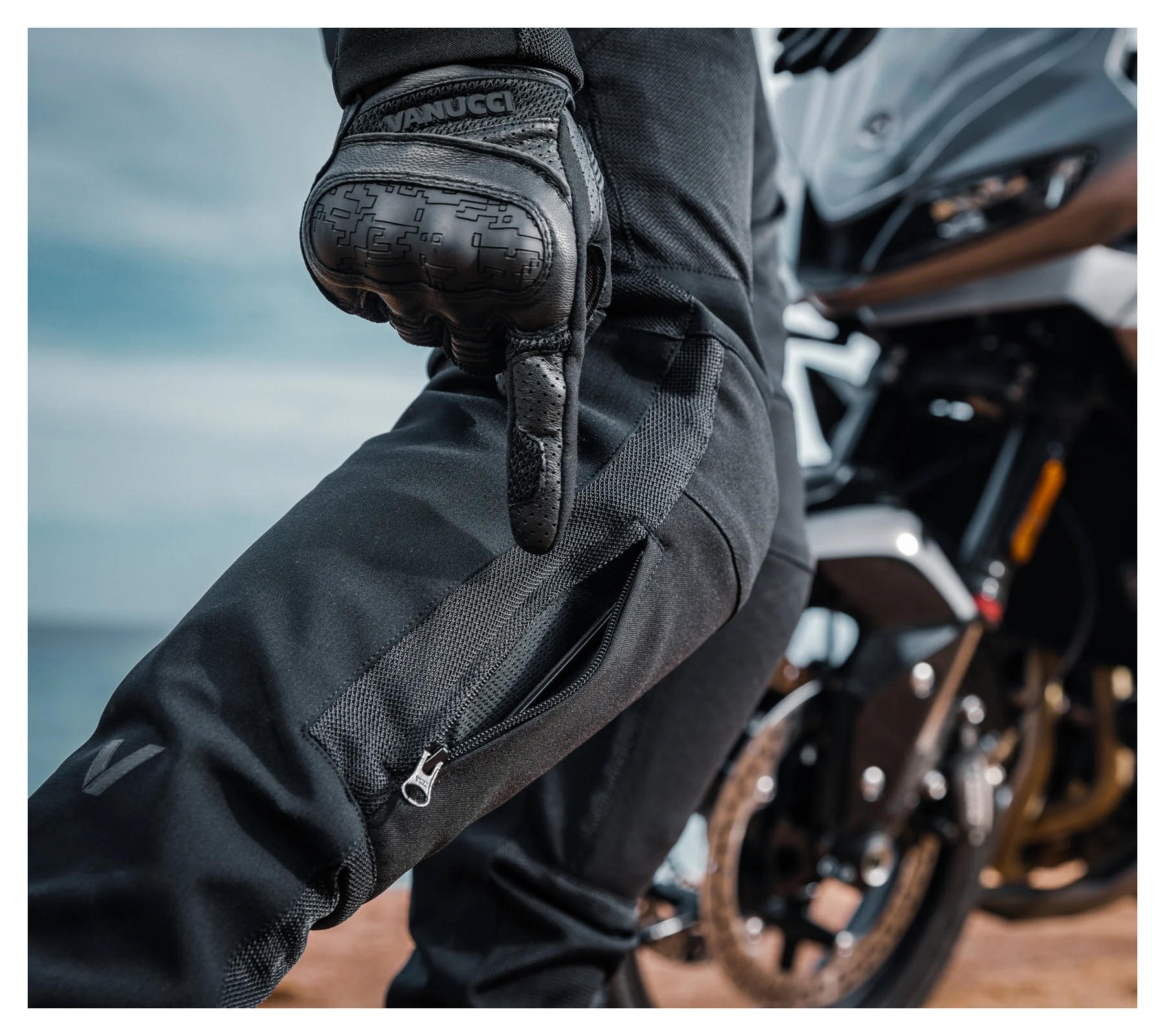 VANUCCI VAT-1 TEXTIL PANTS MEN BLACK 4 VANUCCI VAT-1 TEXTIL PANTS MEN BLACK - Image 4