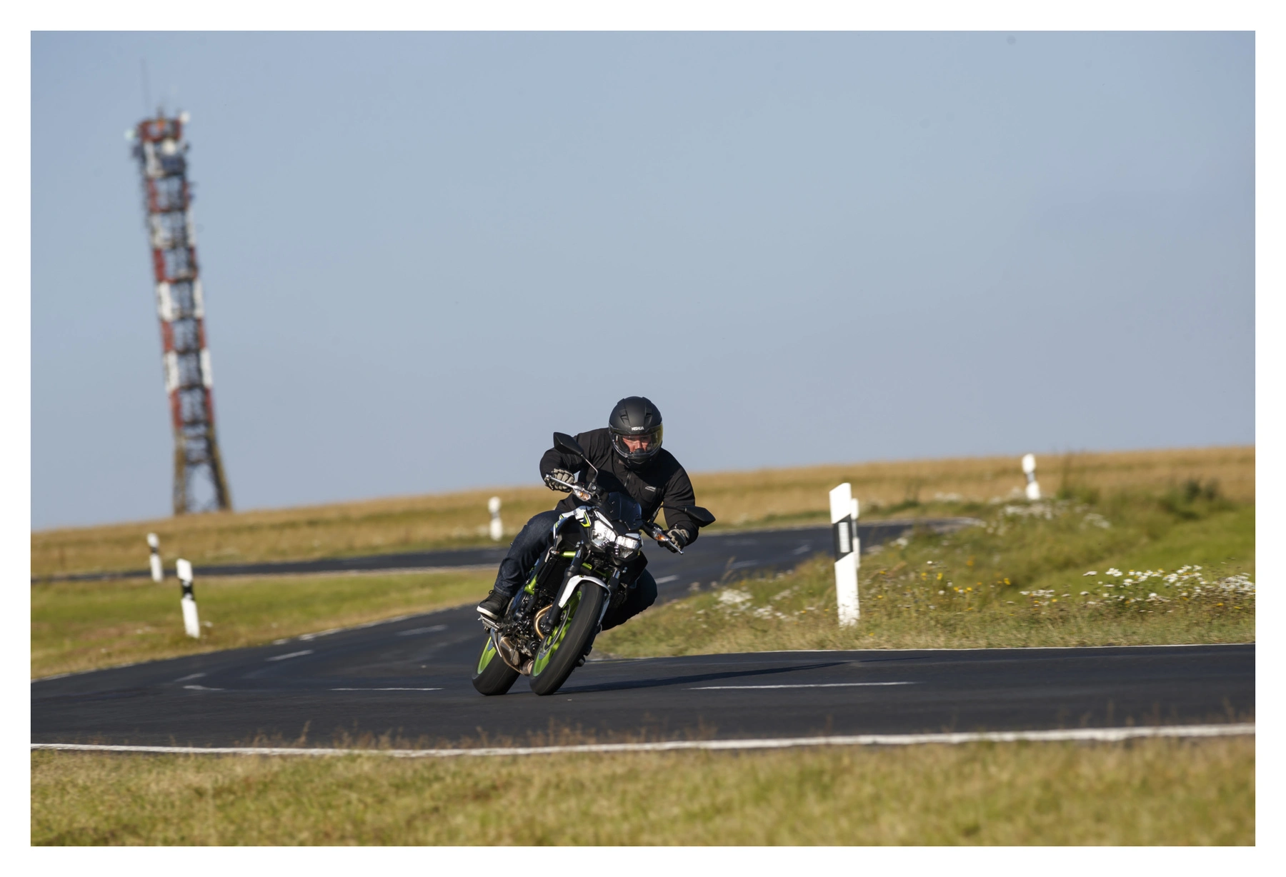 Fastway Touring Men 202 Motorbike 12 Fastway Touring Men 202 Motorbike - Image 12